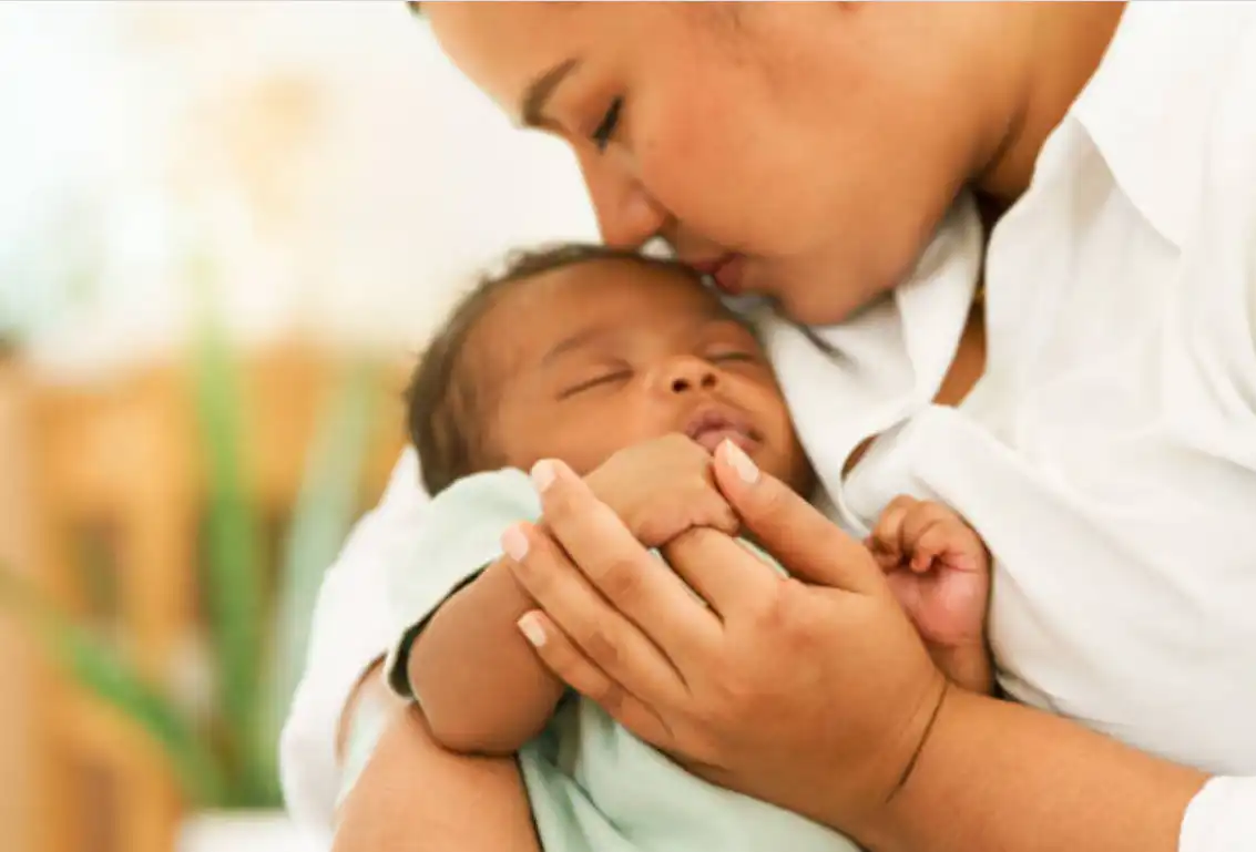 Hospital capsule hire melbourne – newborn baby capsule for new parents